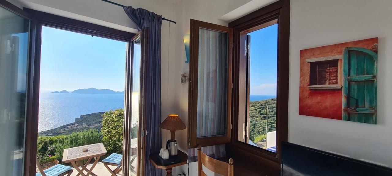 Guest House Villa Il Gabbiano Ponza Exterior foto
